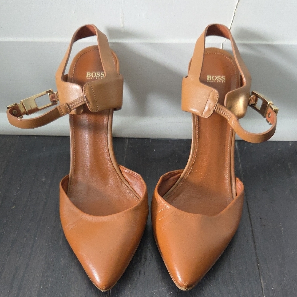 Boss Tan Leather Pointed-Toe Heels